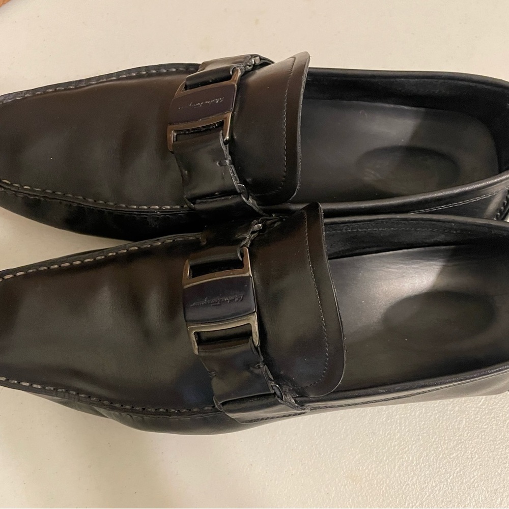 Salvatore Ferragamo Men’s Shoes Sz 9.5